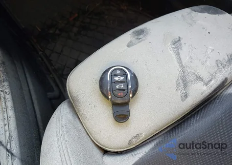 2018 Mini Countryman Cooper S z USA, uszkodzony, nr VIN WMZYT5C36J3E68797